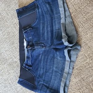 Side Panel Maternity Shorts